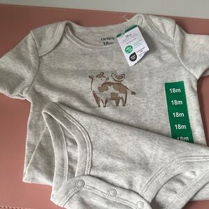 Carter's Light Gray Bodysuit with Animal Design